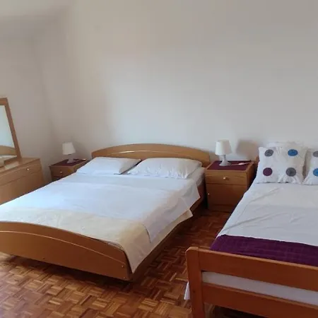 Kristina Apartament Tribalj